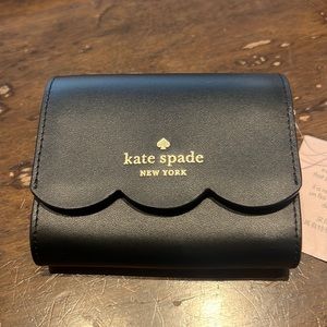 Kate Spade New York Gemma Small Flap Wallet